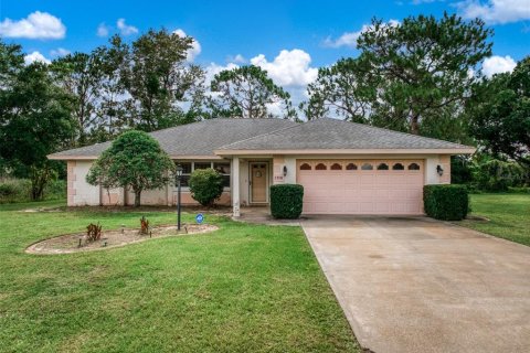 House in Sebring, Florida 3 bedrooms, 177.26 sq.m. № 1781081 - photo 1