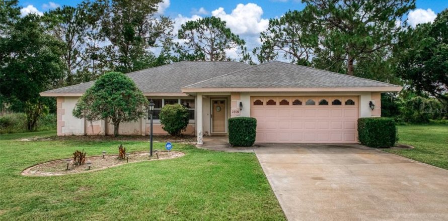 House in Sebring, Florida 3 bedrooms, 177.26 sq.m. № 1781081
