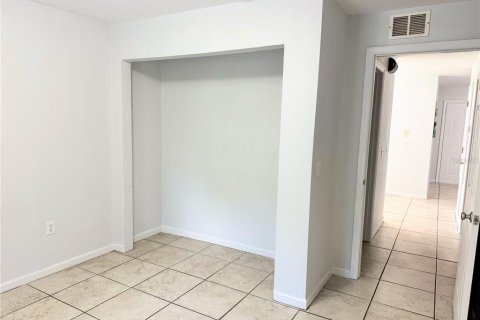 House in DeLand, Florida 2 bedrooms, 80.27 sq.m. № 1786710 - photo 11