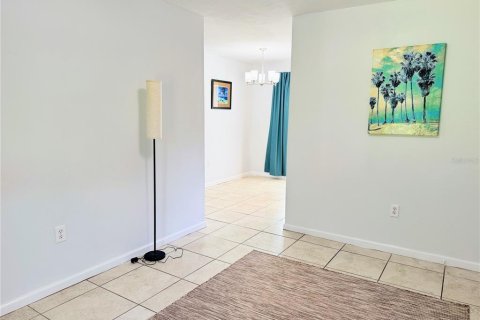 House in DeLand, Florida 2 bedrooms, 80.27 sq.m. № 1786710 - photo 6
