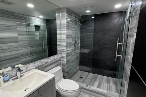 Copropriété à vendre à Aventura, Floride: 2 chambres, 105.54 m2 № 1711504 - photo 21