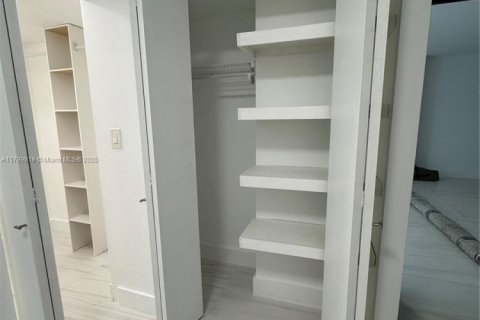 Copropriété à vendre à Aventura, Floride: 2 chambres, 105.54 m2 № 1711504 - photo 13