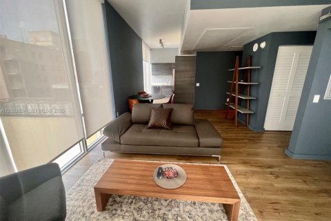 Copropriété à vendre à Miami, Floride: 1 chambre, 56.39 m2 № 2257243 - photo 2
