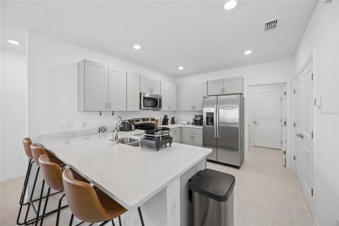 Casa en venta en Kissimmee, Florida, 3 dormitorios, 135.08 m2 № 2239284 - foto 4