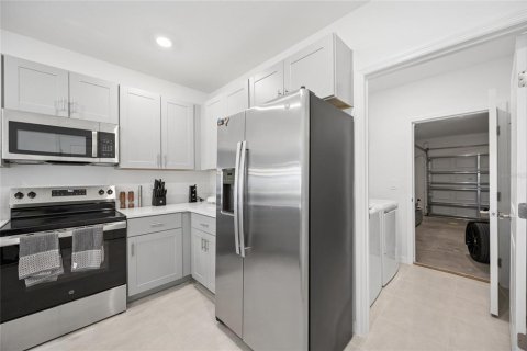 Casa en venta en Kissimmee, Florida, 3 dormitorios, 135.08 m2 № 2239284 - foto 5