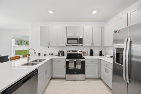 Casa en venta en Kissimmee, Florida, 3 dormitorios, 135.08 m2 № 2239284 - foto 3