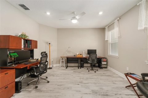 House in Ocala, Florida 3 bedrooms, 268.77 sq.m. № 2425669 - photo 16