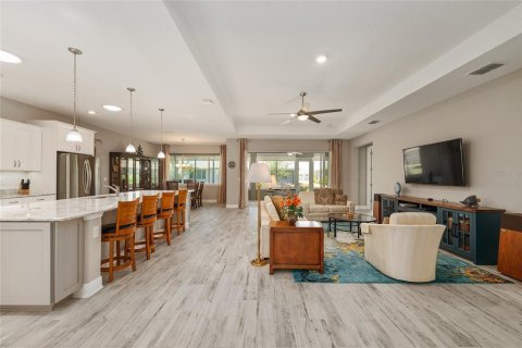 House in Ocala, Florida 3 bedrooms, 268.77 sq.m. № 2425669 - photo 18