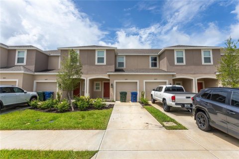 Townhouse in Sarasota, Florida 3 bedrooms, 131.64 sq.m. № 2209417 - photo 3