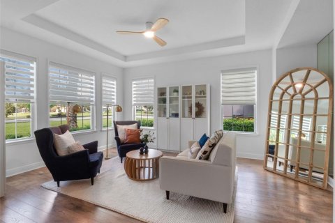 House in Winter Garden, Florida 5 bedrooms, 415.64 sq.m. № 1879486 - photo 21