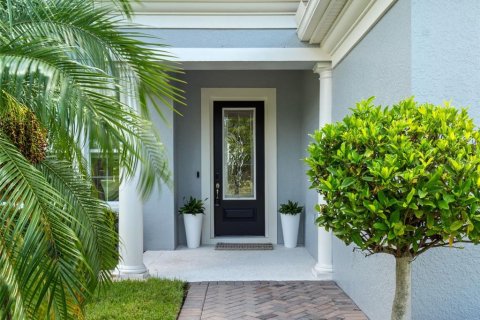 House in Winter Garden, Florida 5 bedrooms, 415.64 sq.m. № 1879486 - photo 16