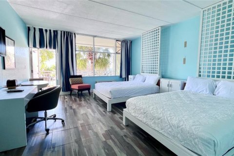 Condominio en venta en Ruskin, Florida, 1 dormitorio, 40.13 m2 № 1543421 - foto 15