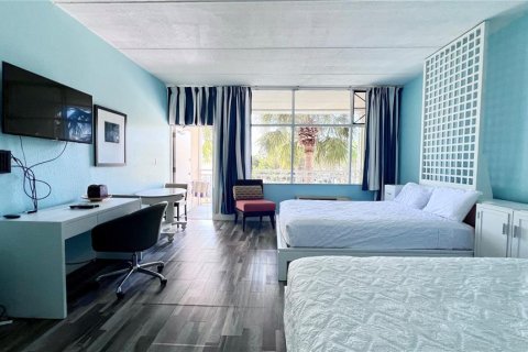Condominio en venta en Ruskin, Florida, 1 dormitorio, 40.13 m2 № 1543421 - foto 16