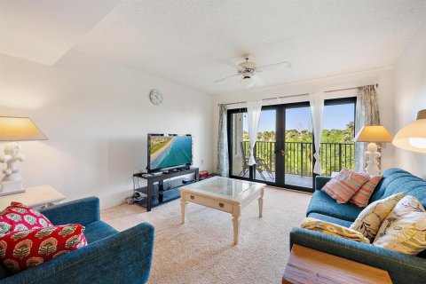 Condo in Jupiter, Florida, 2 bedrooms № 2244488 - photo 5