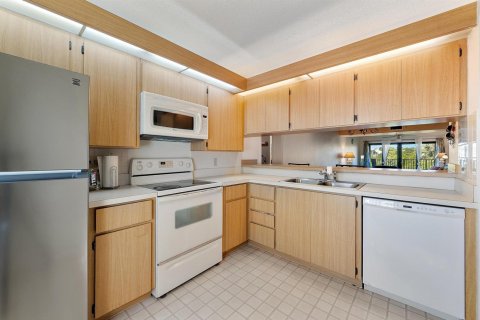 Condo in Jupiter, Florida, 2 bedrooms № 2244488 - photo 7