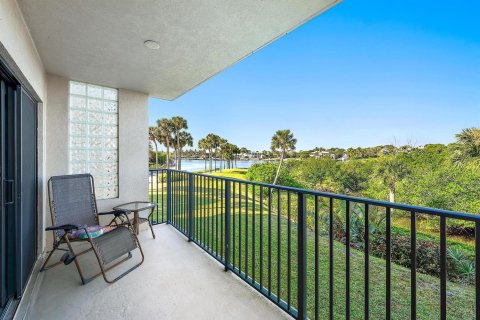 Condo in Jupiter, Florida, 2 bedrooms № 2244488 - photo 30