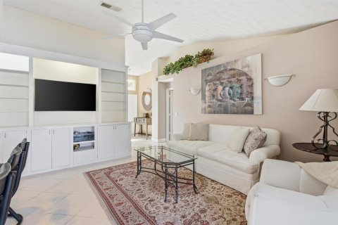 Casa en venta en Jensen Beach, Florida, 3 dormitorios, 165.92 m2 № 2173518 - foto 8