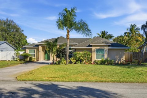 Casa en venta en Jensen Beach, Florida, 3 dormitorios, 165.92 m2 № 2173518 - foto 2