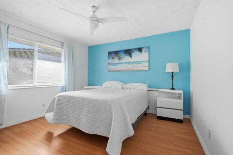 Casa en venta en Jensen Beach, Florida, 3 dormitorios, 165.92 m2 № 2173518 - foto 17