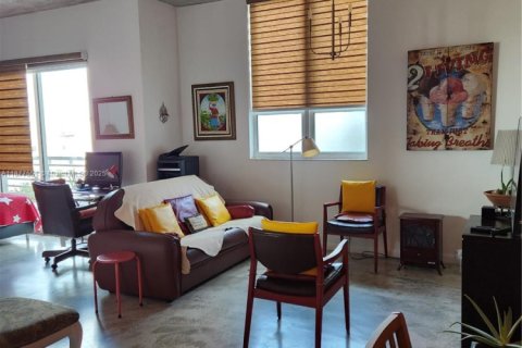 Copropriété à louer à Miami, Floride: 1 chambre, 72.84 m2 № 1921625 - photo 25