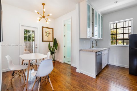 Снять в аренду кондоминиум в Майами-Бич, Флорида 1 спальня, 54.53м2, № 2036123 - фото 4