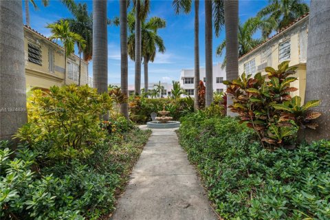 Снять в аренду кондоминиум в Майами-Бич, Флорида 1 спальня, 54.53м2, № 2036123 - фото 10