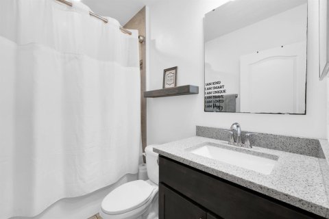 Villa ou maison à vendre à Port St. Lucie, Floride: 4 chambres, 226.5 m2 № 2078336 - photo 28