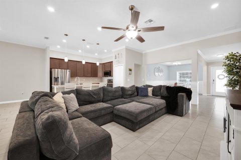 Villa ou maison à vendre à Port St. Lucie, Floride: 4 chambres, 226.5 m2 № 2078336 - photo 10
