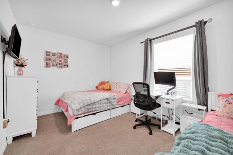 Villa ou maison à vendre à Port St. Lucie, Floride: 4 chambres, 226.5 m2 № 2078336 - photo 24