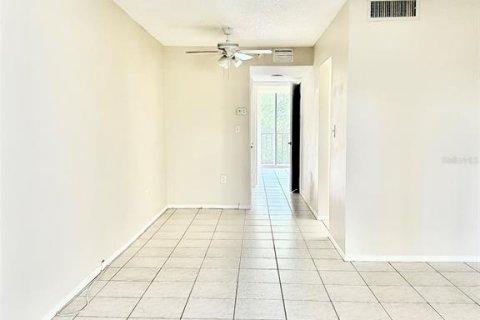 Condominio en alquiler en Clearwater, Florida, 1 dormitorio, 72 m2 № 1849847 - foto 11