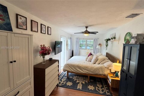 Immobilier commercial à Hollywood, Floride 1 chambre, 124.49 m2 № 2000892