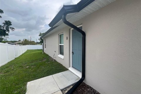 Appartement à louer à Lake Alfred, Floride: 2 chambres, 83.98 m2 № 1789814 - photo 1