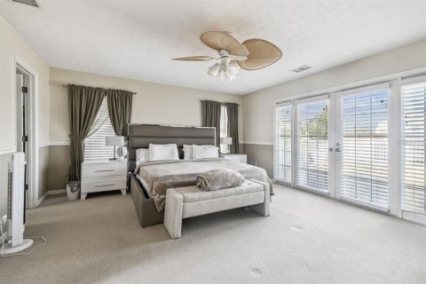 House in Gibsonton, Florida 3 bedrooms, 178.56 sq.m. № 2259384 - photo 14