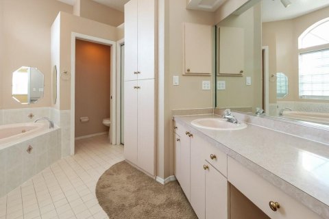 Casa en alquiler en Sarasota, Florida, 3 dormitorios, 178.74 m2 № 1894736 - foto 8