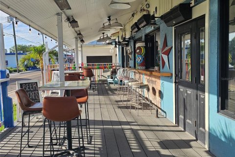 Immobilier commercial à vendre à Tarpon Springs, Floride: 477.98 m2 № 2315339 - photo 9