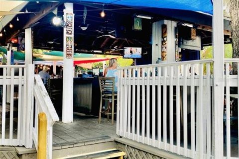 Immobilier commercial à vendre à Tarpon Springs, Floride: 477.98 m2 № 2315339 - photo 19