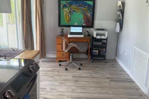 Купить виллу или дом в Санрайз, Флорида 1 комната, 115.01м2, № 1972468 - фото 20