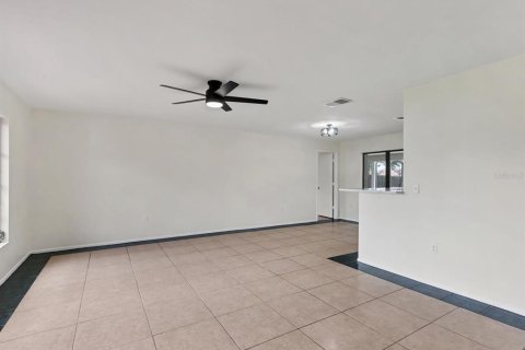 House in Sarasota, Florida 3 bedrooms, 178.47 sq.m. № 1816176 - photo 5