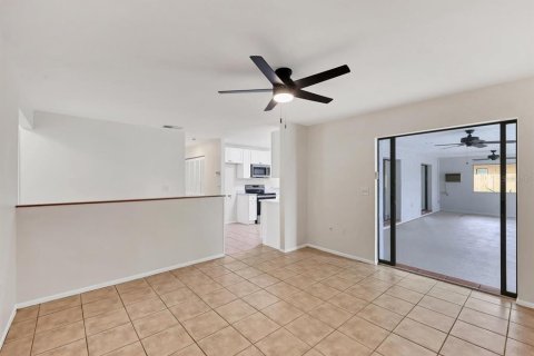 House in Sarasota, Florida 3 bedrooms, 178.47 sq.m. № 1816176 - photo 21