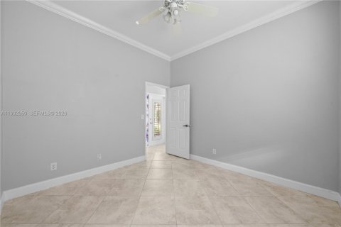 Casa en venta en Pembroke Pines, Florida, 3 dormitorios, 192.68 m2 № 2055977 - foto 29
