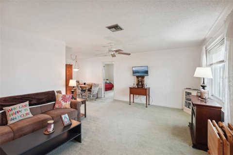 House in Port Charlotte, Florida 3 bedrooms, 100.15 sq.m. № 1759895 - photo 3