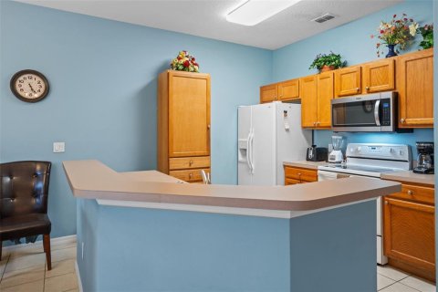 Touwnhouse à vendre à Kissimmee, Floride: 4 chambres, 151.99 m2 № 1685271 - photo 8