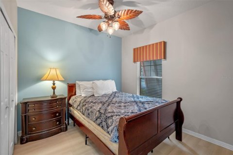 Touwnhouse à vendre à Kissimmee, Floride: 4 chambres, 151.99 m2 № 1685271 - photo 24