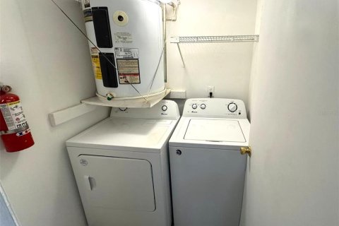 Condominio en venta en Orlando, Florida, 2 dormitorios, 80.27 m2 № 1894819 - foto 13