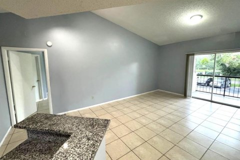 Condominio en venta en Orlando, Florida, 2 dormitorios, 80.27 m2 № 1894819 - foto 4