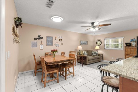 House in Ocala, Florida 2 bedrooms, 130.9 sq.m. № 2228331 - photo 30