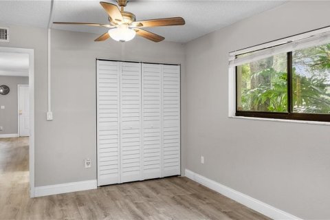 Condominio en alquiler en Temple Terrace, Florida, 2 dormitorios, 89.19 m2 № 1592579 - foto 17