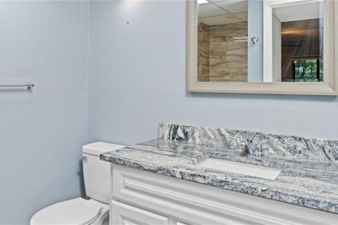 Condominio en alquiler en Temple Terrace, Florida, 2 dormitorios, 89.19 m2 № 1592579 - foto 19