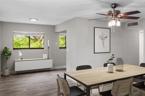 Condominio en alquiler en Temple Terrace, Florida, 2 dormitorios, 89.19 m2 № 1592579 - foto 9