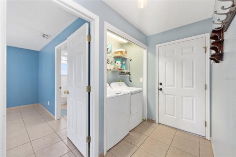 House in Ocala, Florida 3 bedrooms, 137.87 sq.m. № 1852599 - photo 28